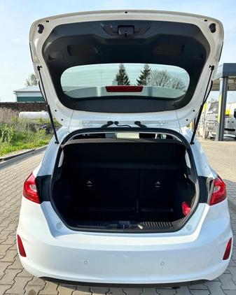 Ford Fiesta cena 16000 przebieg: 35696, rok produkcji 2019 z Gołdap małe 704